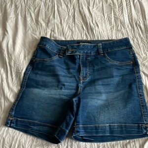 Dark blue Jean shorts